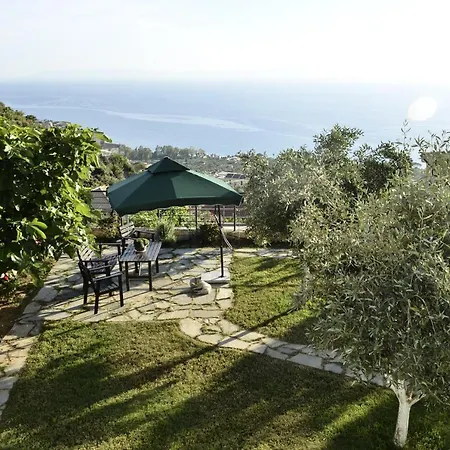 Hill View * Kalamata